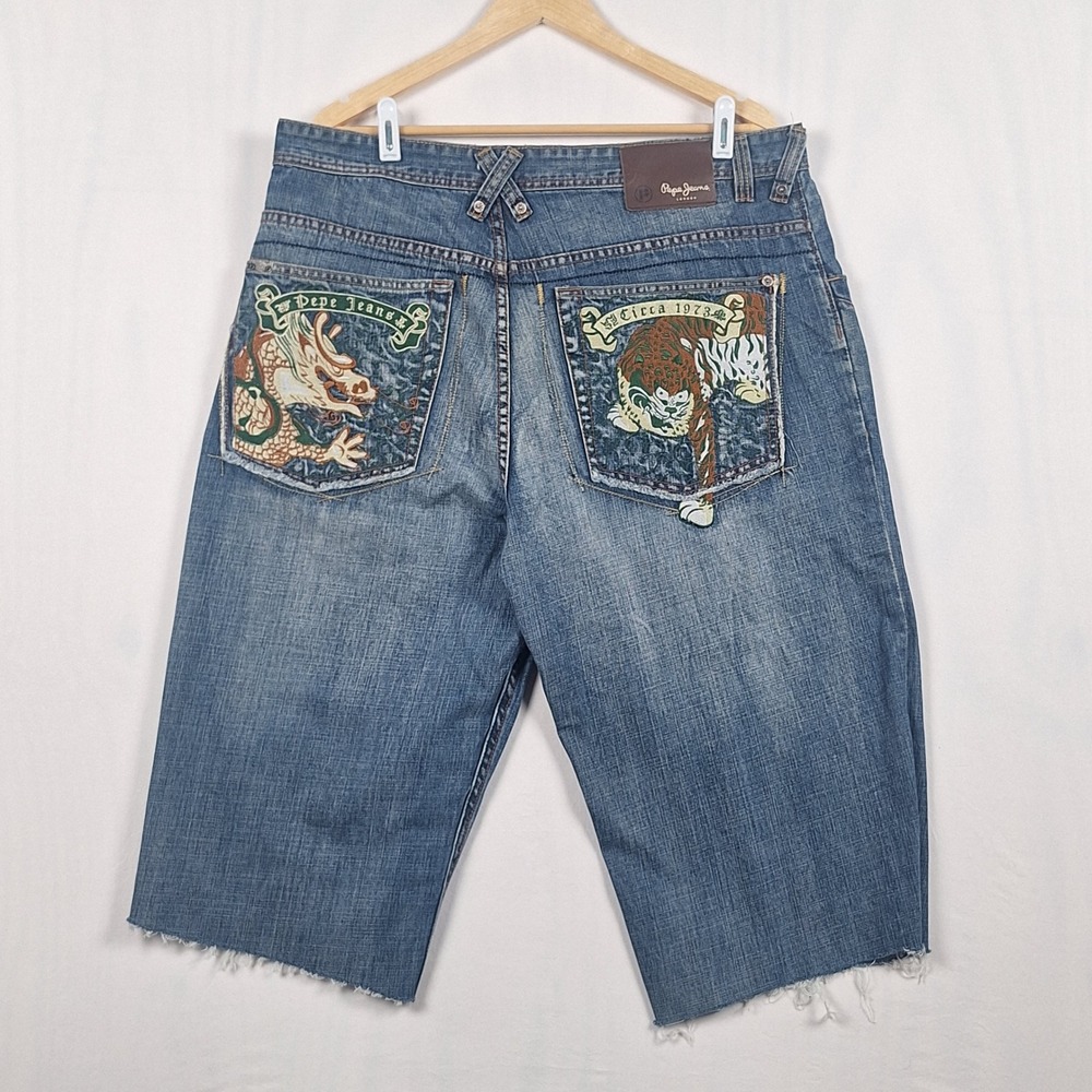 Pepe Jeans London Vintage Y2K Embroidered Dragon Tiger Denim Shorts Jorts Blue - Picture 7 of 16